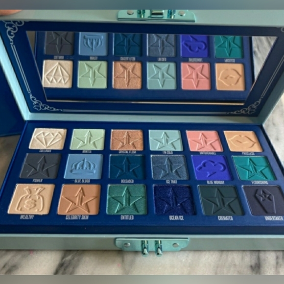 Lips💋Makeup Facial Body Hair Headbands Candles Rae Dunn Treasure Hunt New - Picture 12 of 17